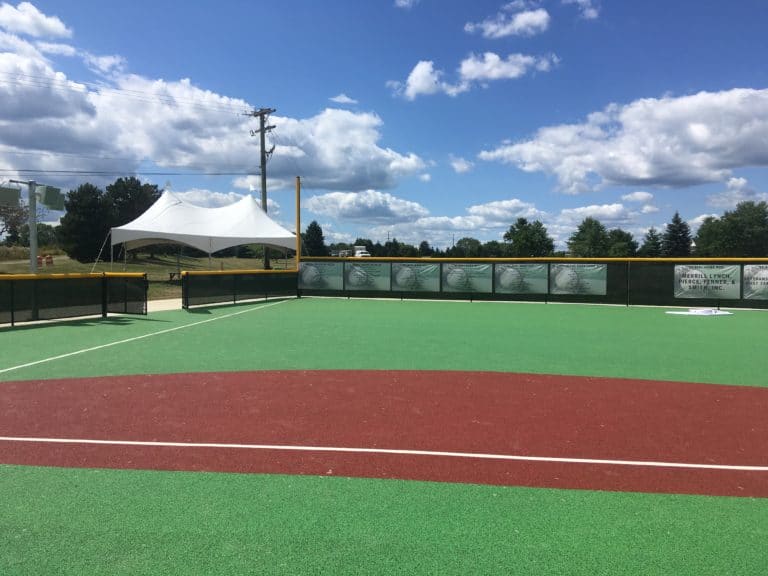 Image of commercial chain link baseball diamond fencing in Metro Detroit, Michigan