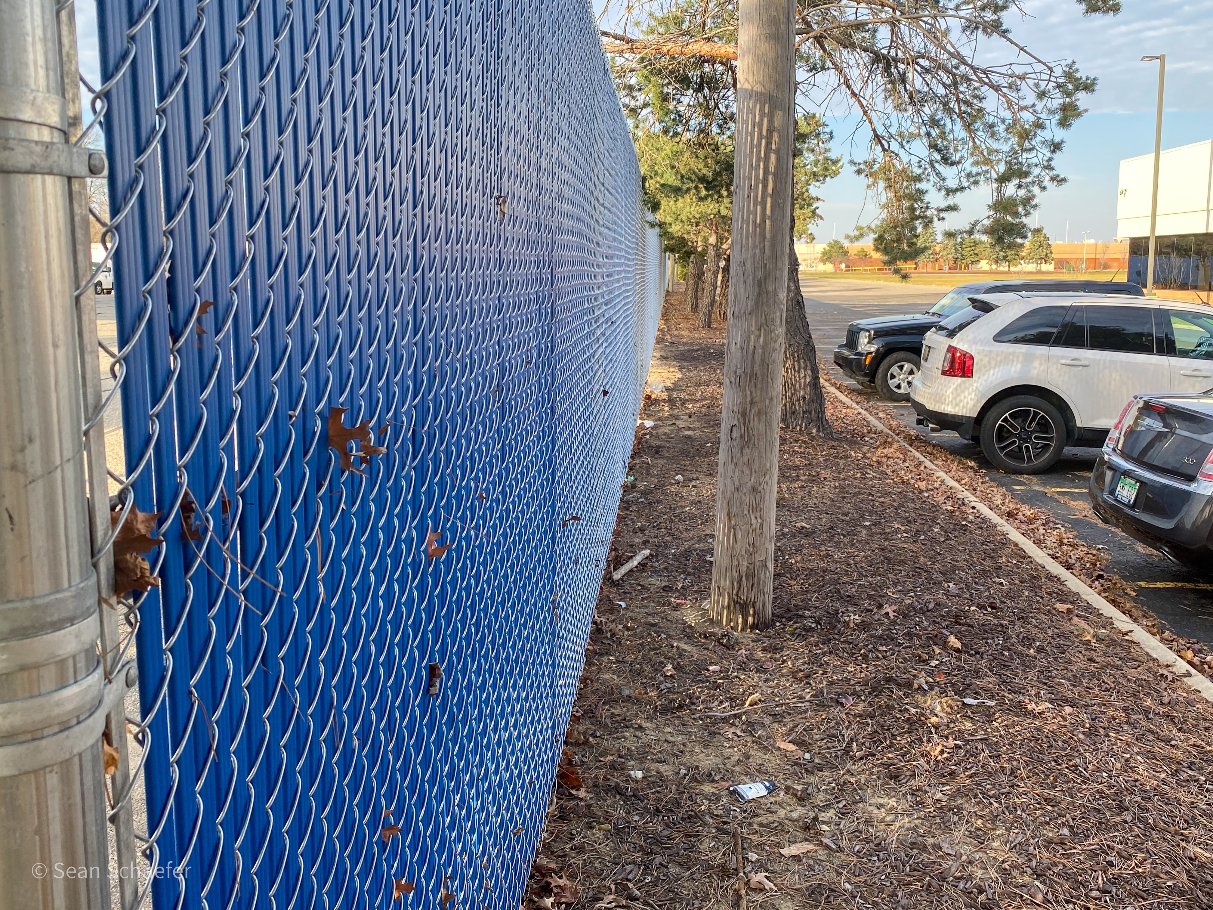 Image of commercial chain link fencing and gates at the Lamphere High School