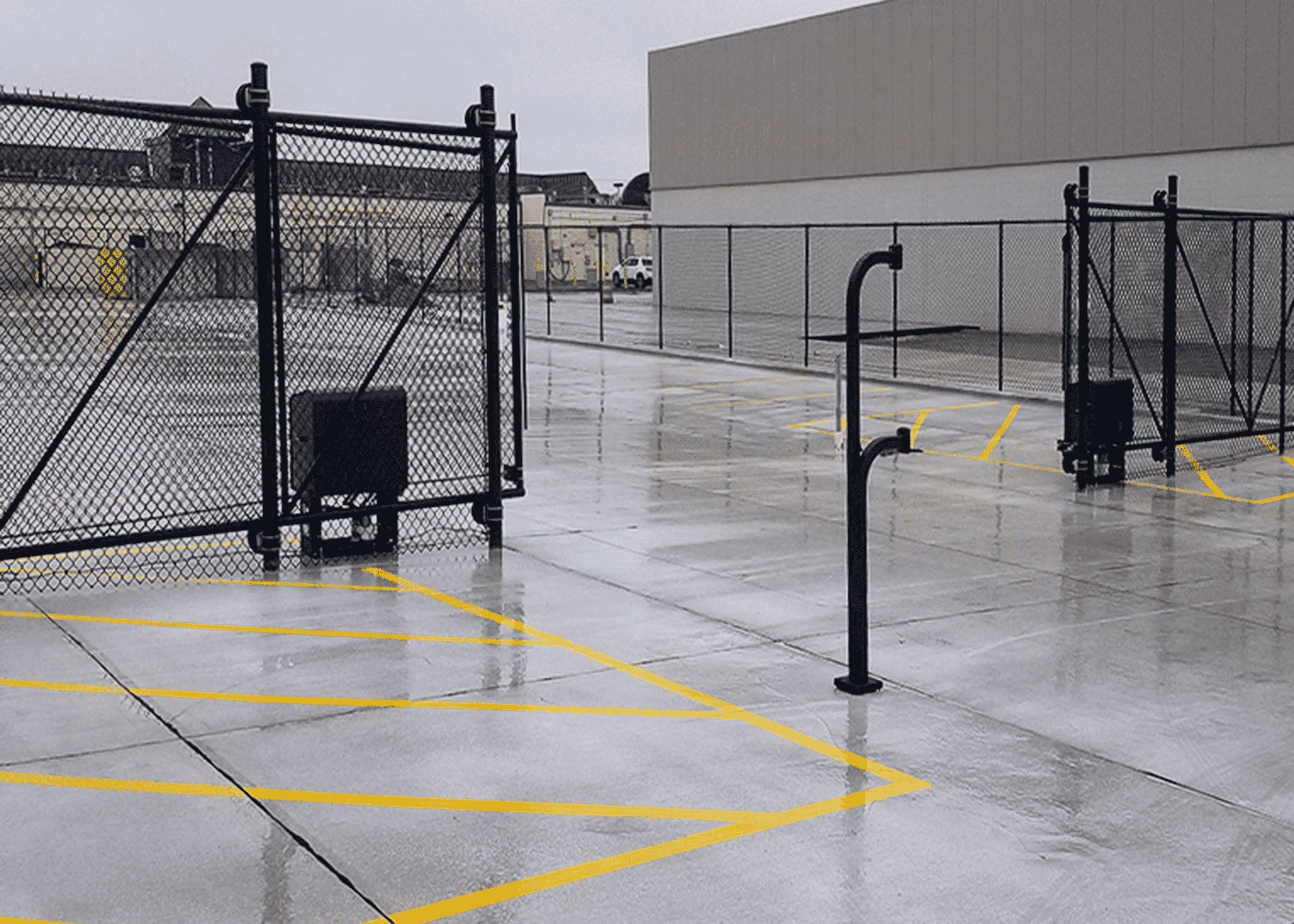 Commercial gate and access control system (electric gate operator) at Van der Graaf